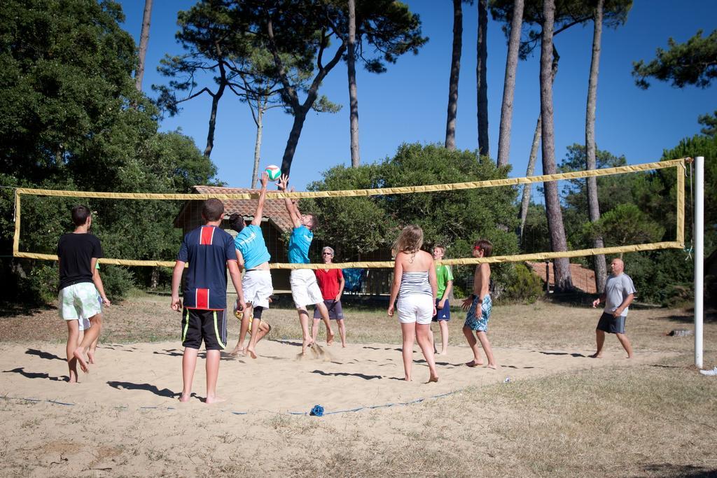 Village Vacances La Forêt des Landes Tarnos Exterior foto
